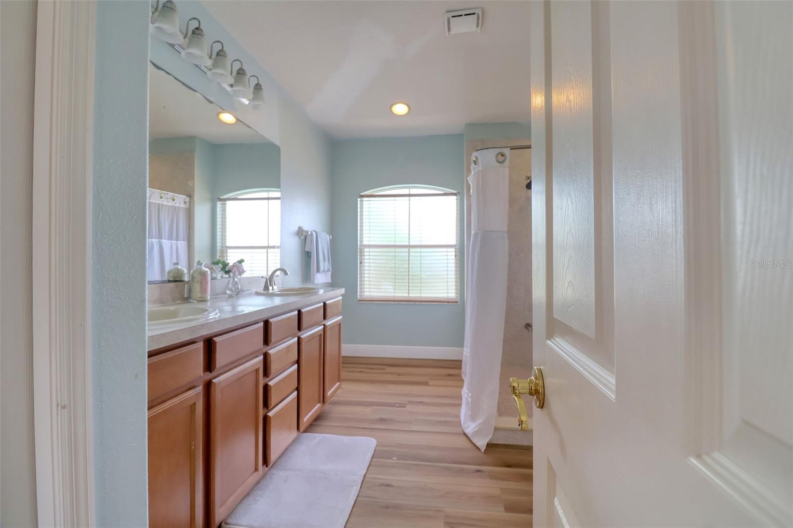 Image 33 of 56 For 2228 Hannah Way S