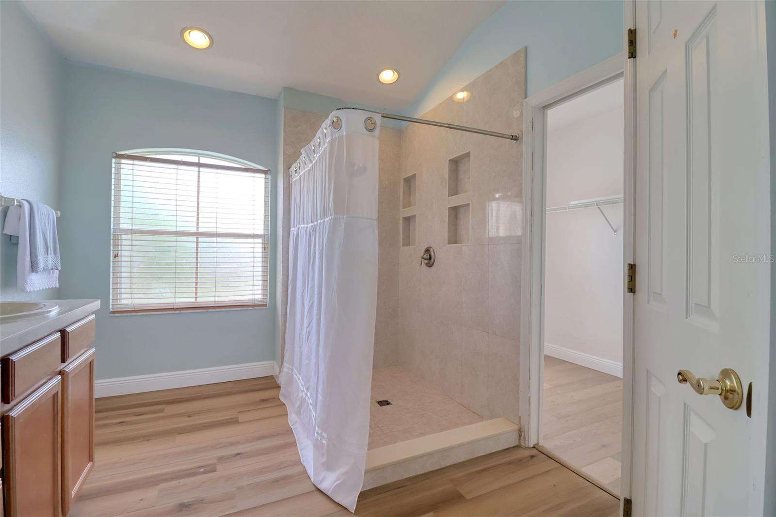 Image 34 of 56 For 2228 Hannah Way S
