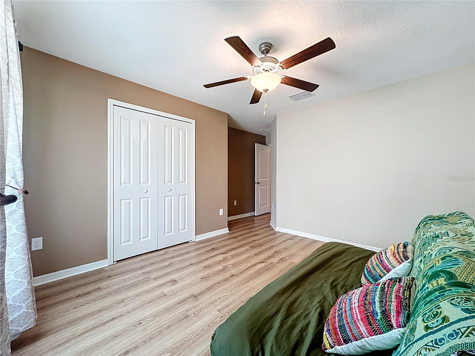 Image 38 of 75 For 15611 Demory Point Place