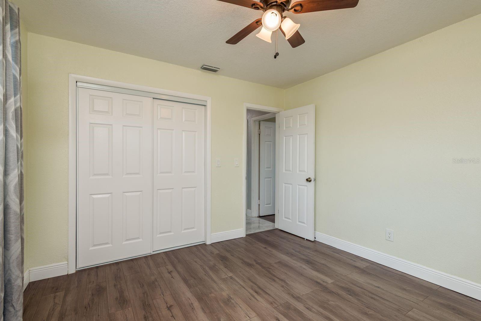 Image 14 of 27 For 2165 Campus Drive