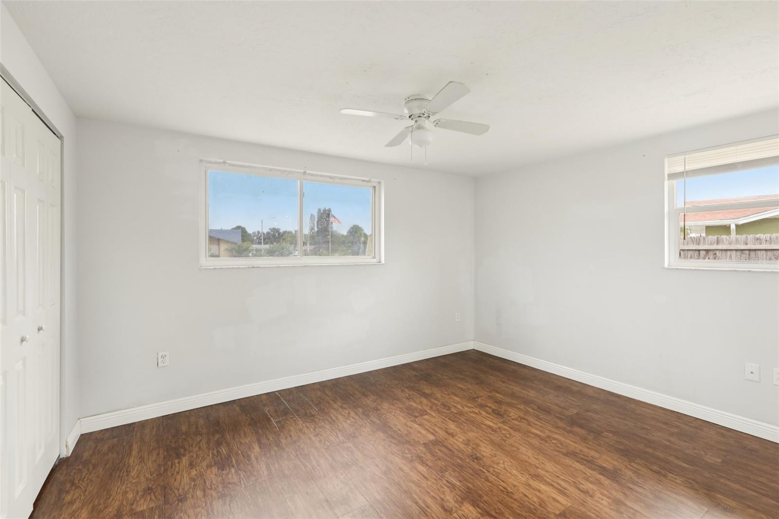 Image 12 of 26 For 10336 Alice M Court