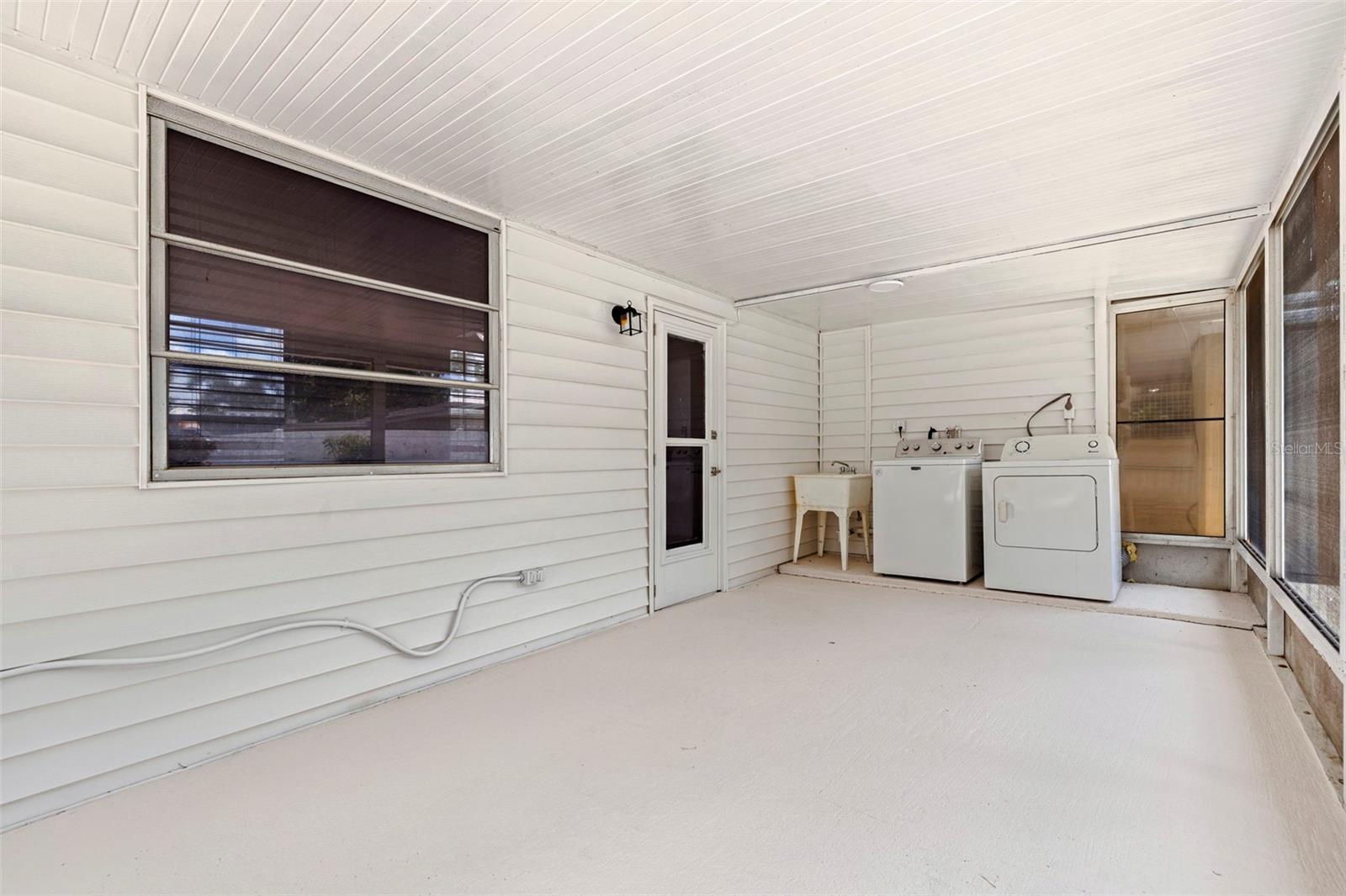 Image 16 of 22 For 5221 4th Avenue N