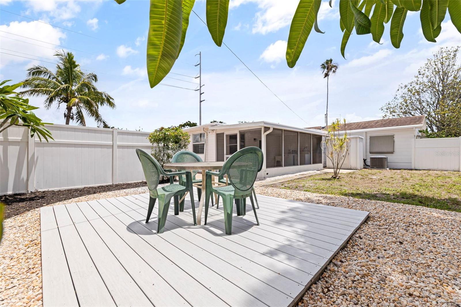Image 18 of 22 For 5221 4th Avenue N