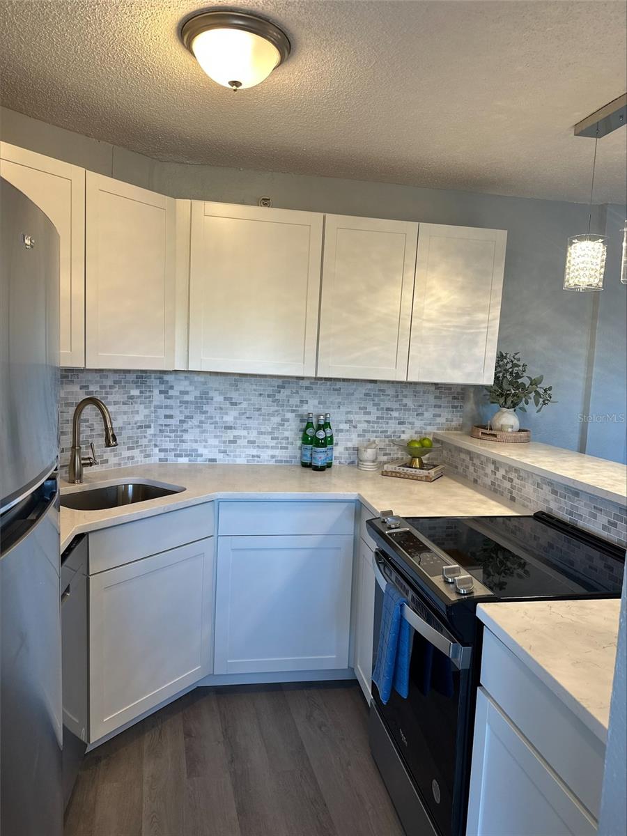 Image 14 of 45 For 3315 58th Avenue S 421