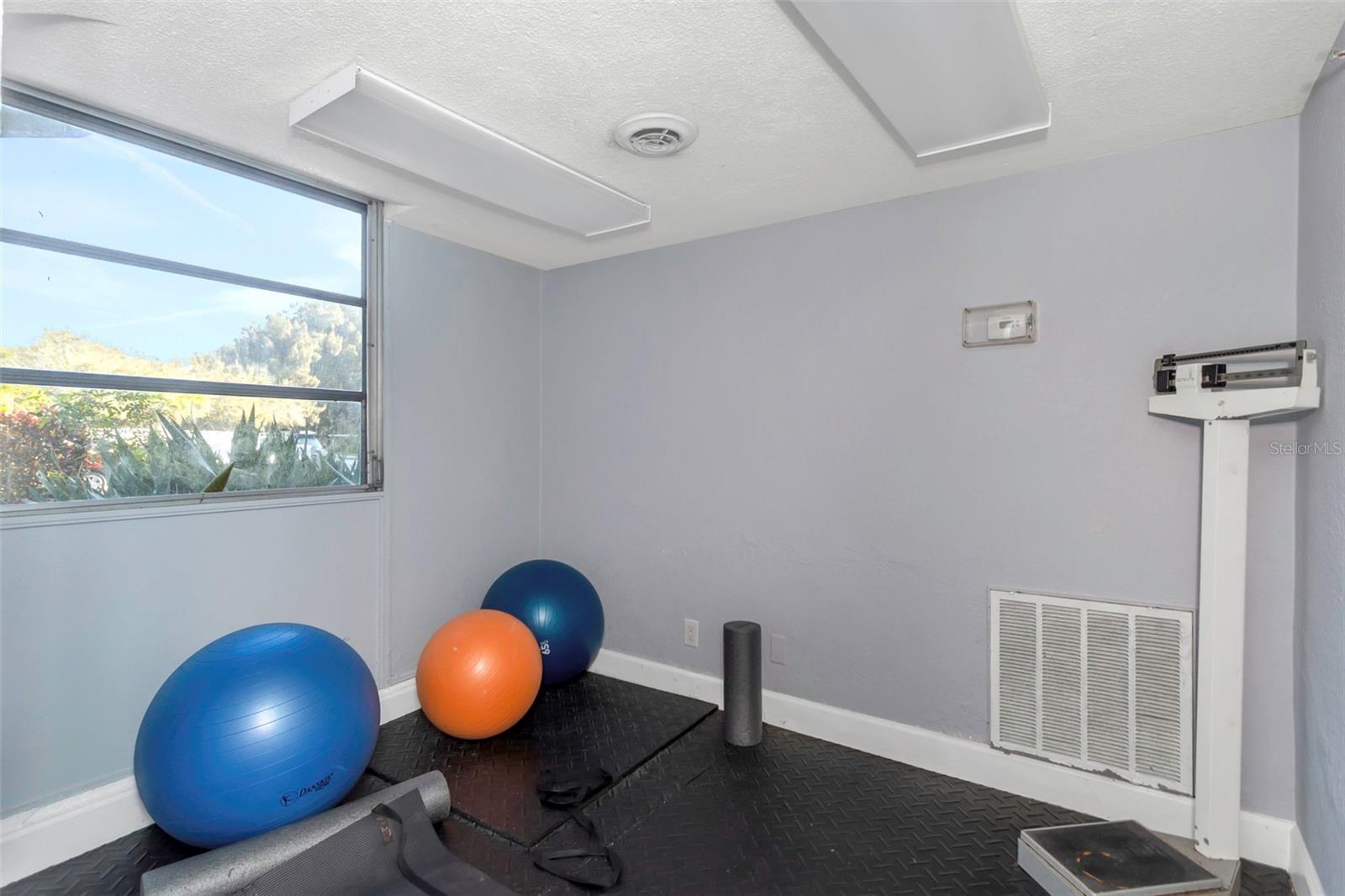 Image 30 of 45 For 3315 58th Avenue S 421