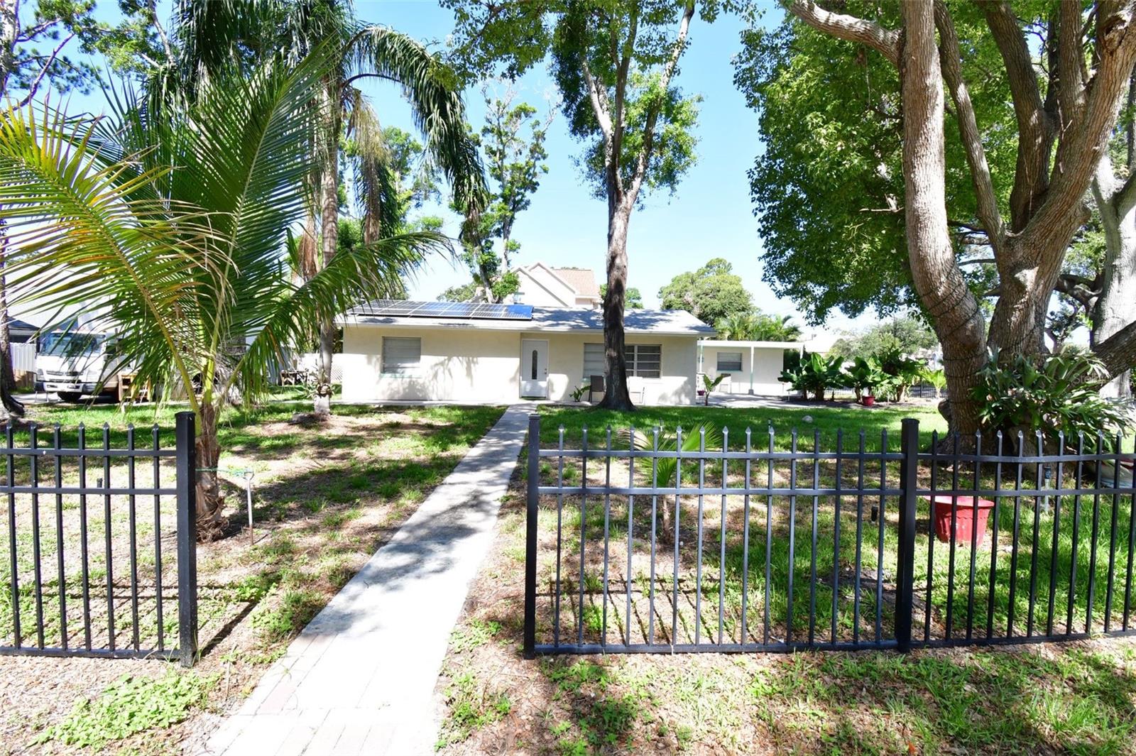 Details for 7684 Oakhurst Road, SEMINOLE, FL 33776