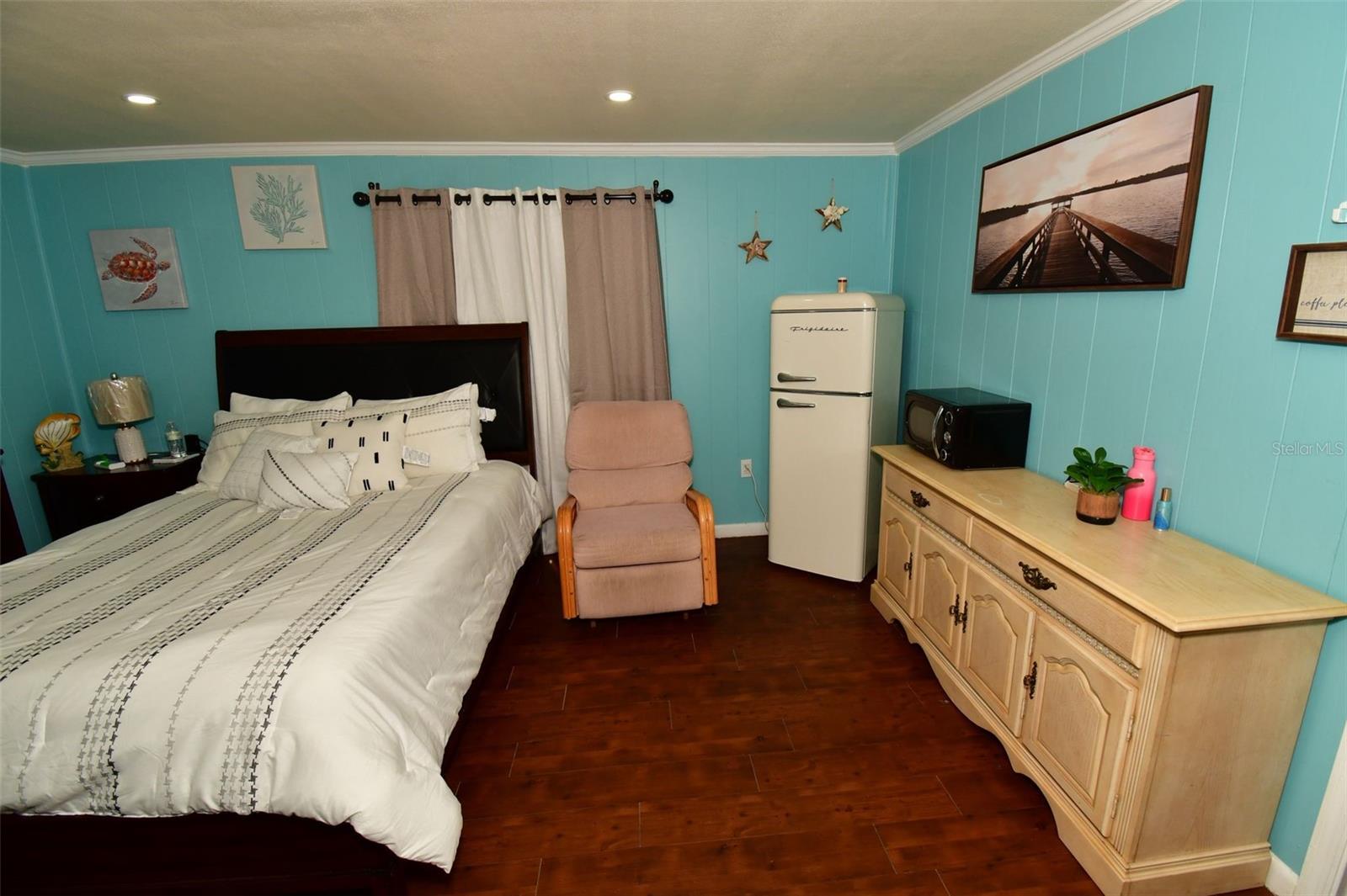 Image 23 of 30 For 7684 Oakhurst Road