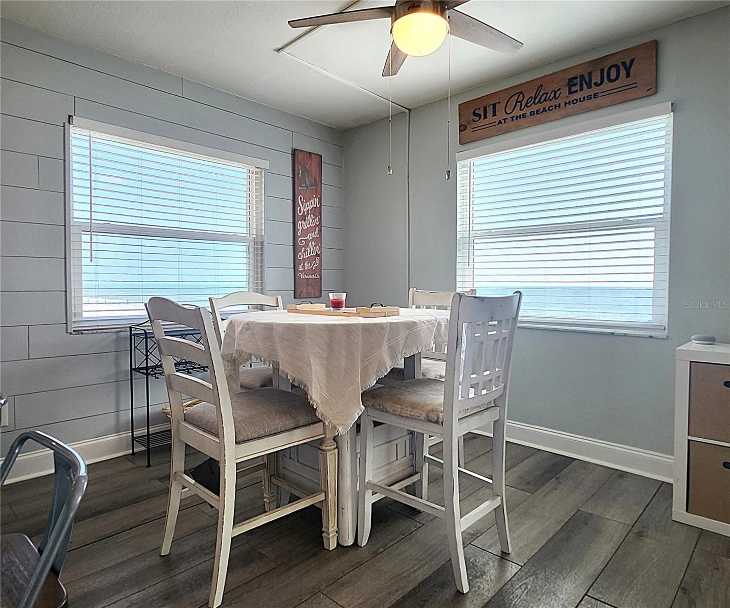 Image 12 of 44 For 18650 Gulf Boulevard 314