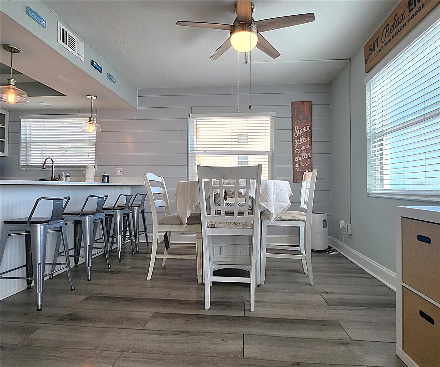 Image 14 of 44 For 18650 Gulf Boulevard 314