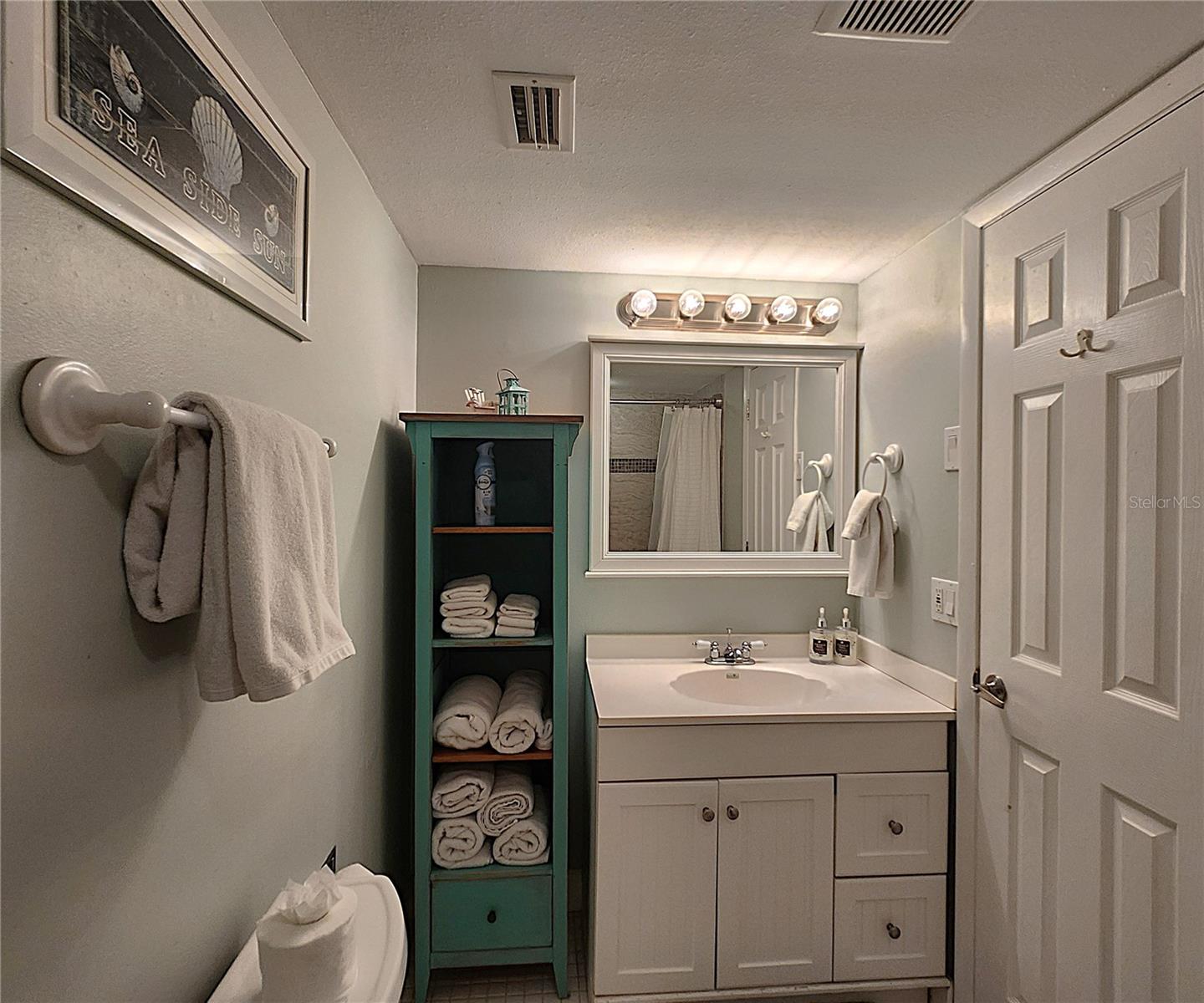 Image 30 of 44 For 18650 Gulf Boulevard 314