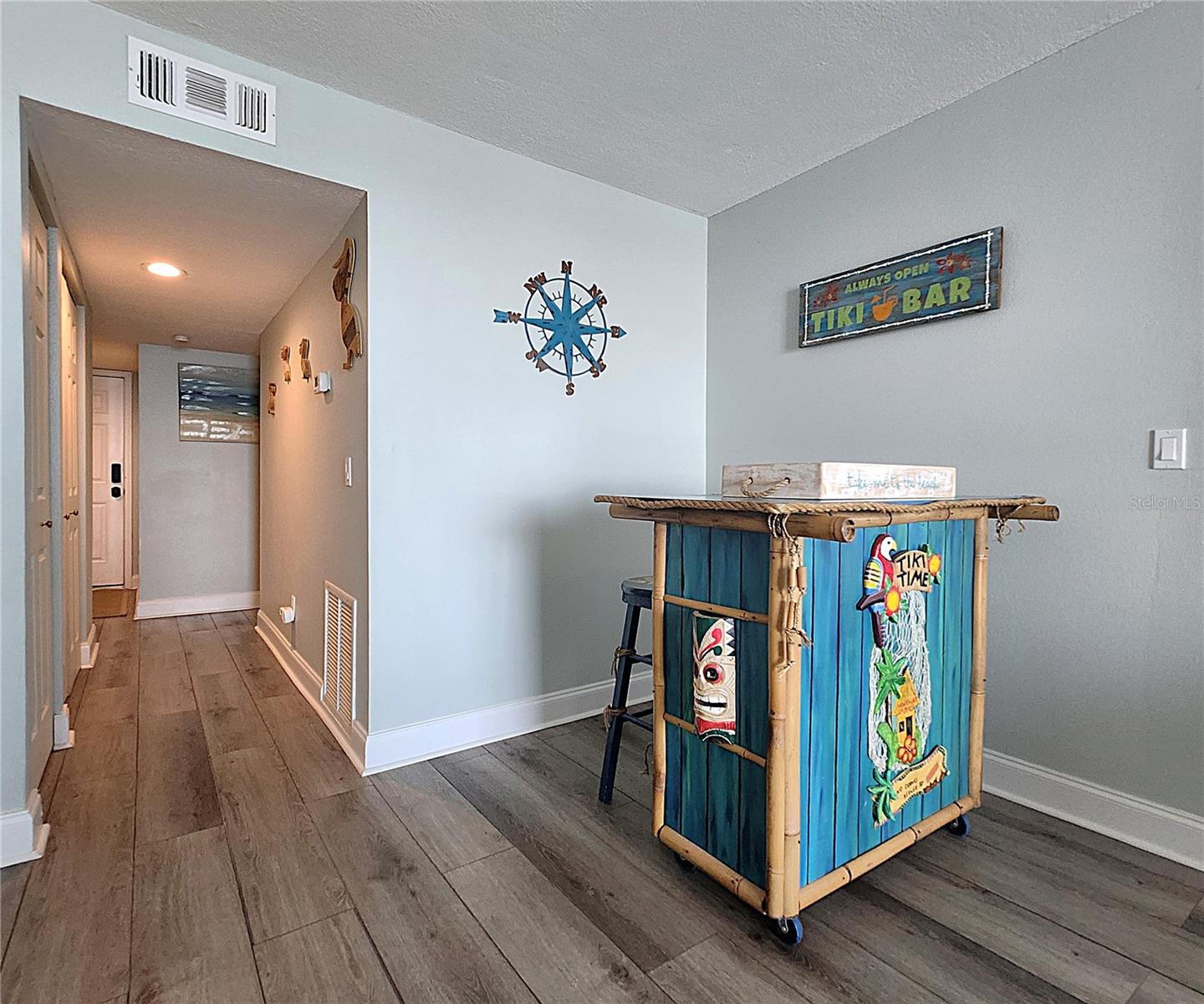 Image 8 of 44 For 18650 Gulf Boulevard 314