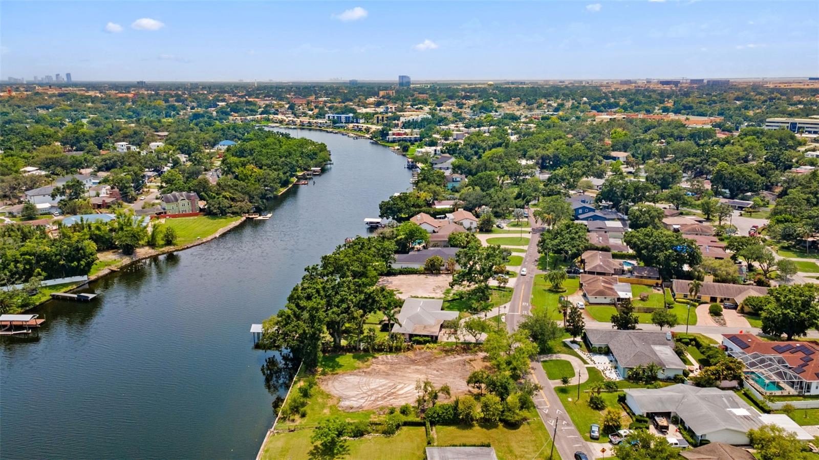 Image 20 of 32 For 4205 River View Avenue