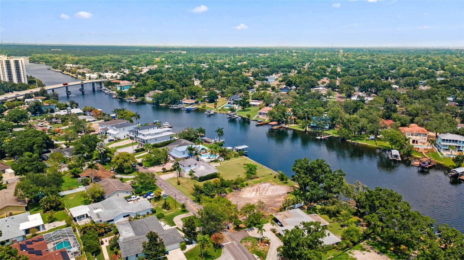 Image 23 of 32 For 4205 River View Avenue