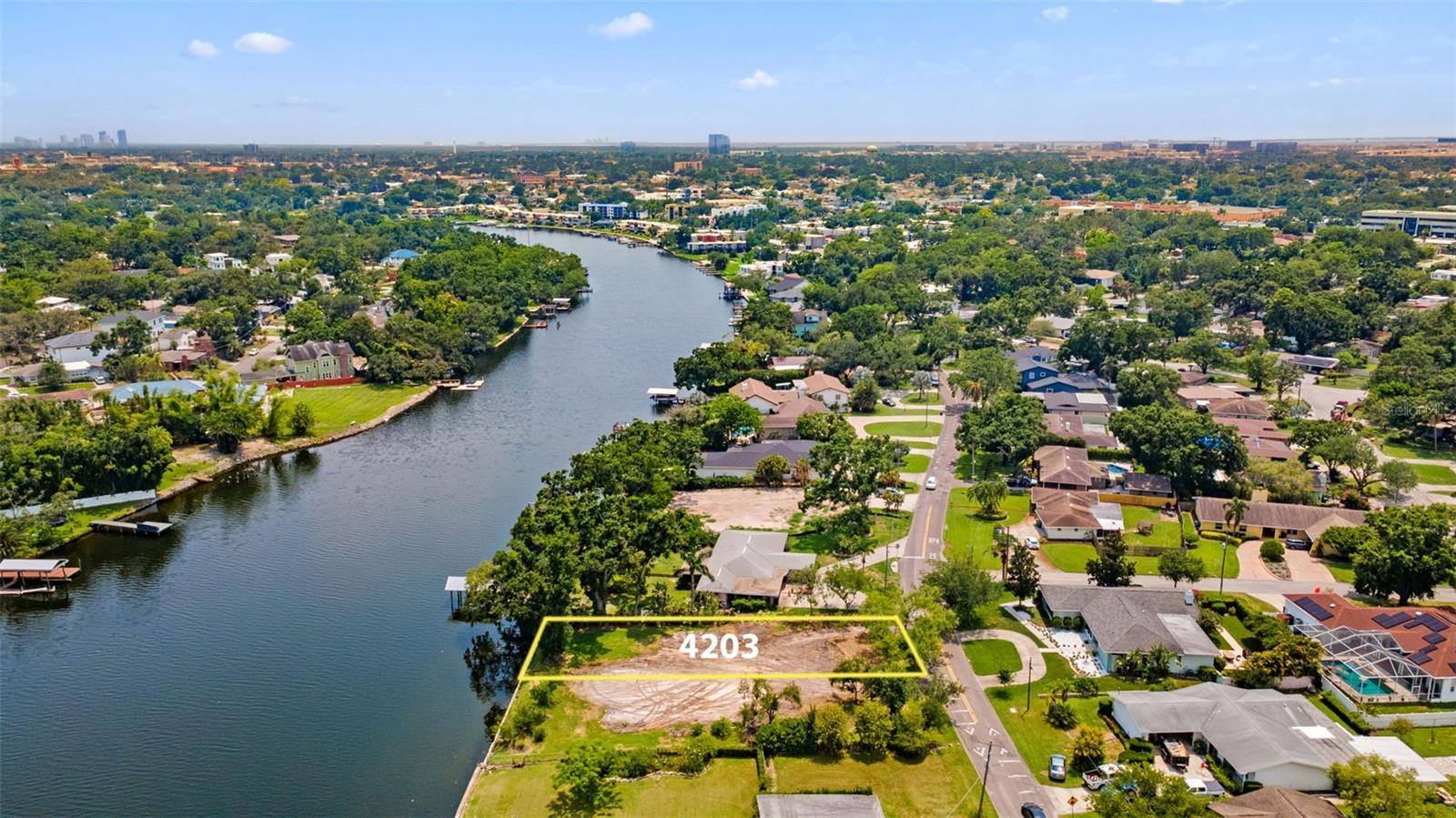 Image 28 of 32 For 4205 River View Avenue