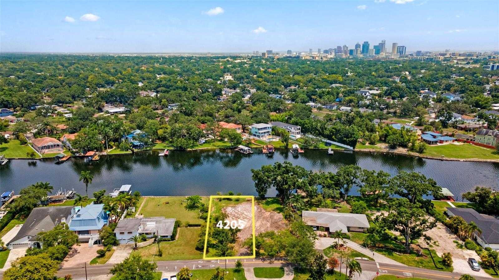Image 29 of 32 For 4205 River View Avenue