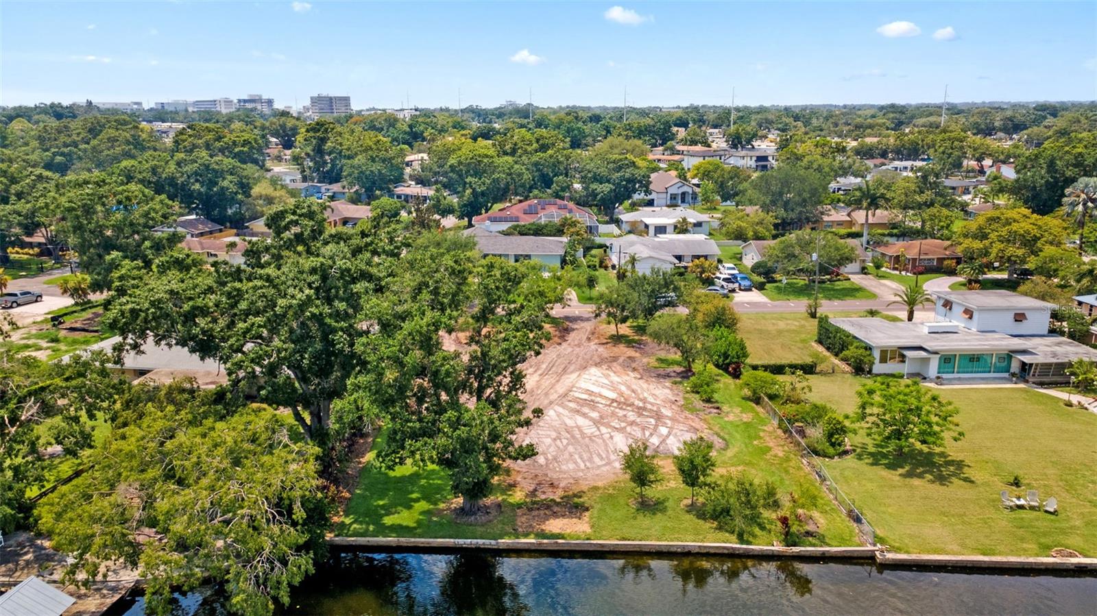 Image 4 of 32 For 4205 River View Avenue
