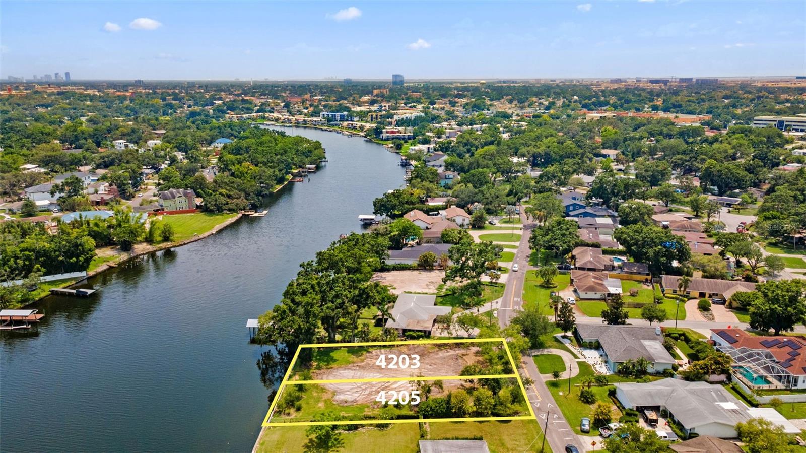 Image 5 of 32 For 4205 River View Avenue