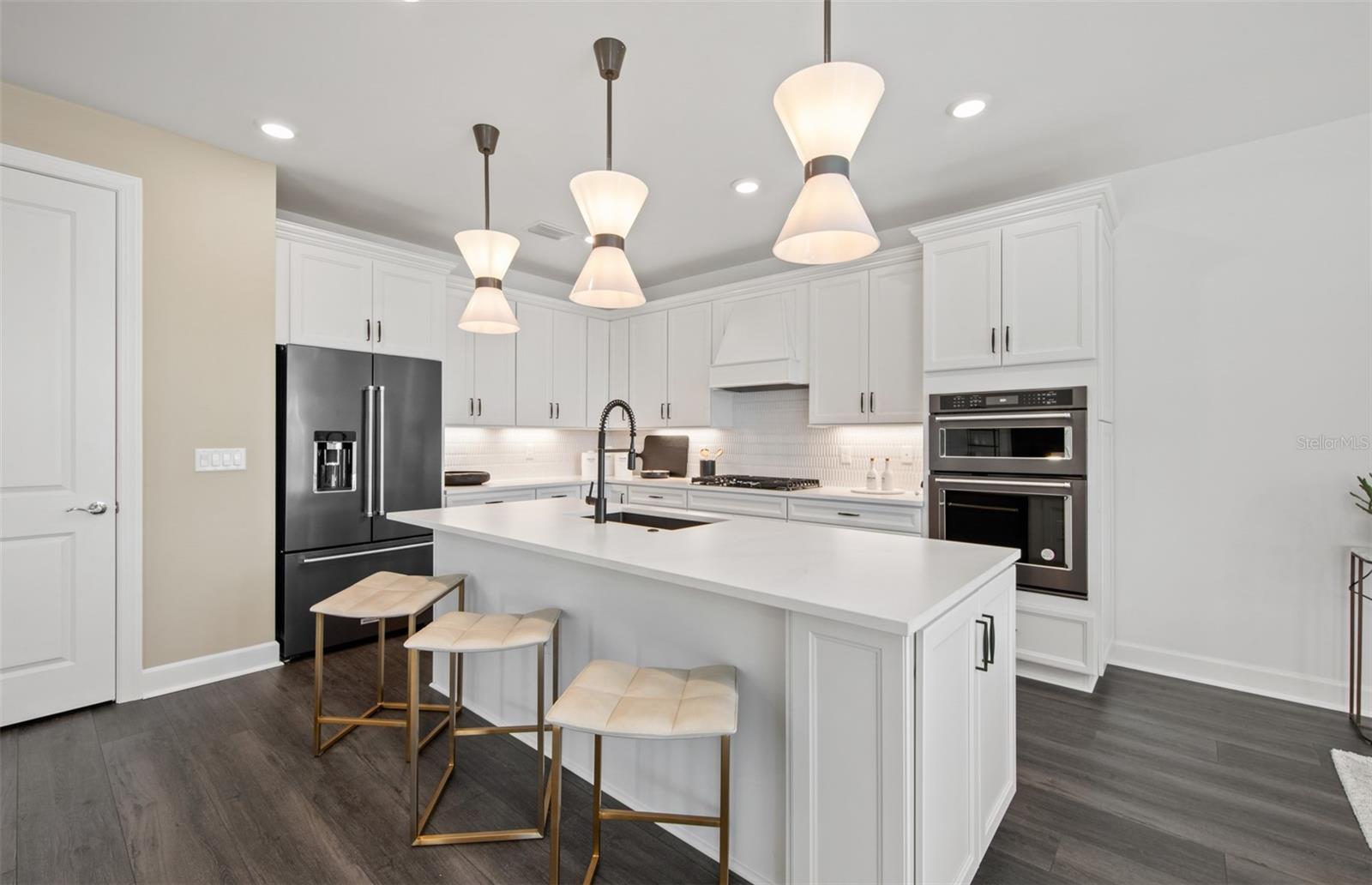 Image 13 of 59 For 16423 Sapphire Point Drive