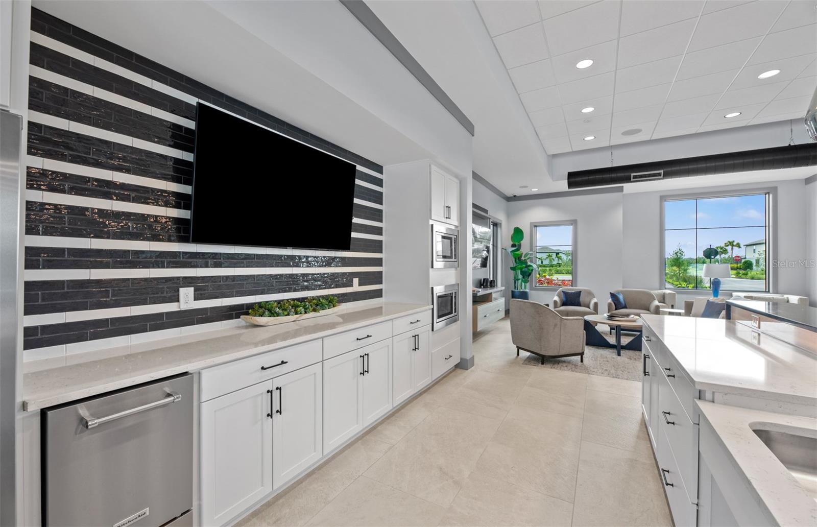 Image 42 of 59 For 16423 Sapphire Point Drive