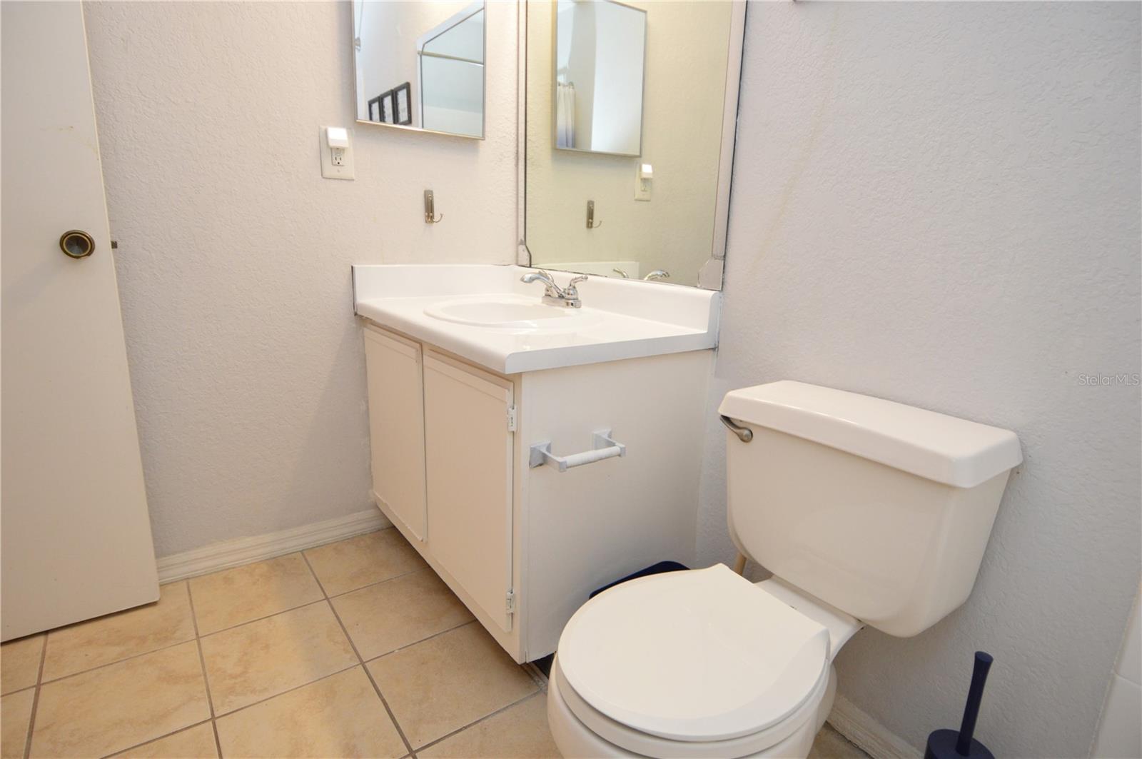 Image 34 of 97 For 10265 Gandy Boulevard N 1409