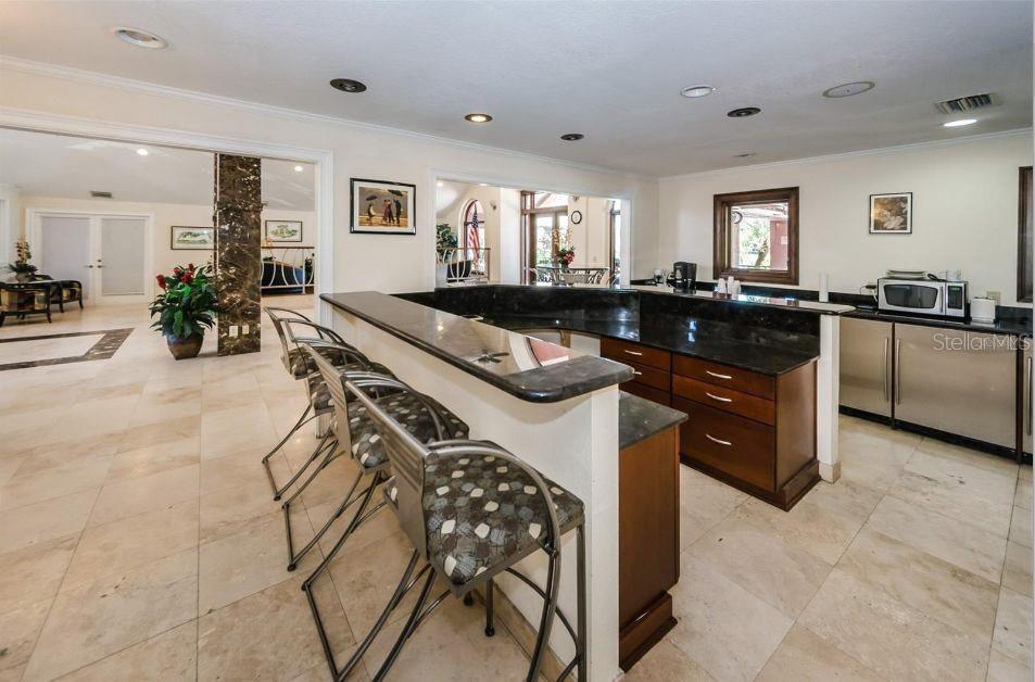 Image 71 of 97 For 10265 Gandy Boulevard N 1409