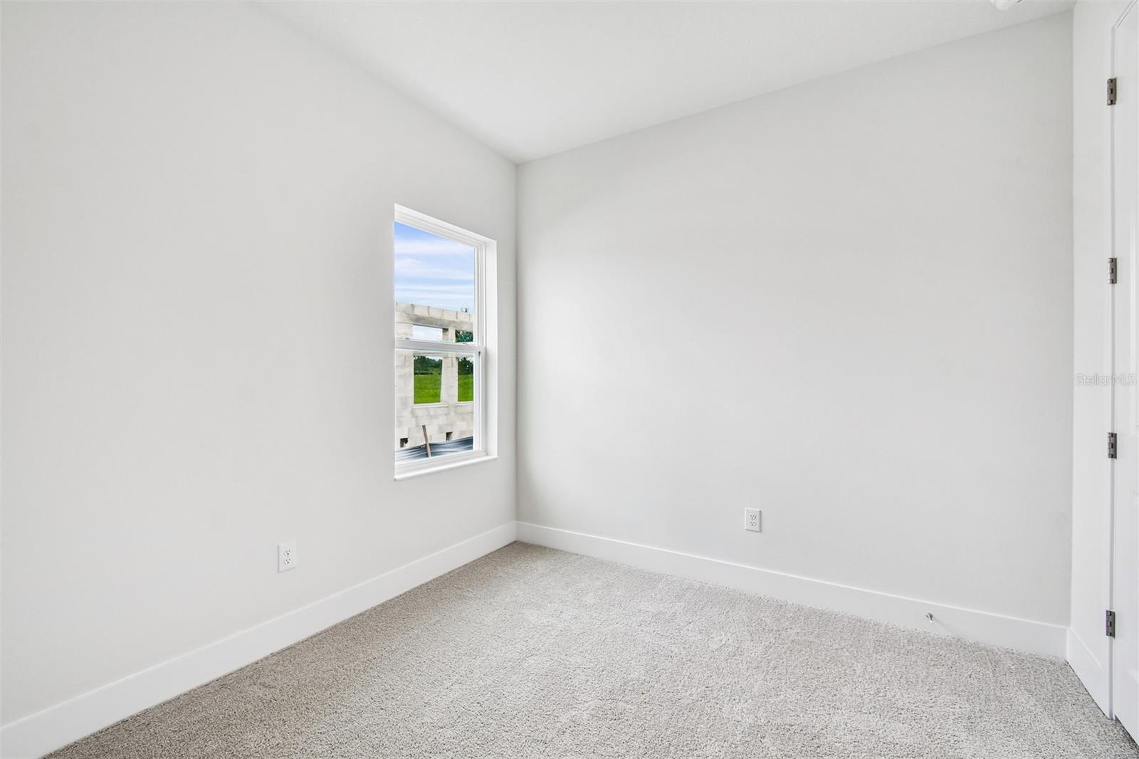 Image 27 of 42 For 11858 Richmond Trail