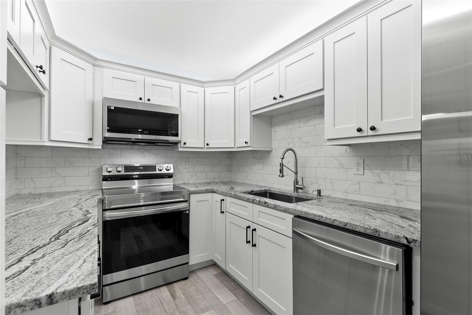 Image 11 of 28 For 2688 Pine Ridge Way N B1