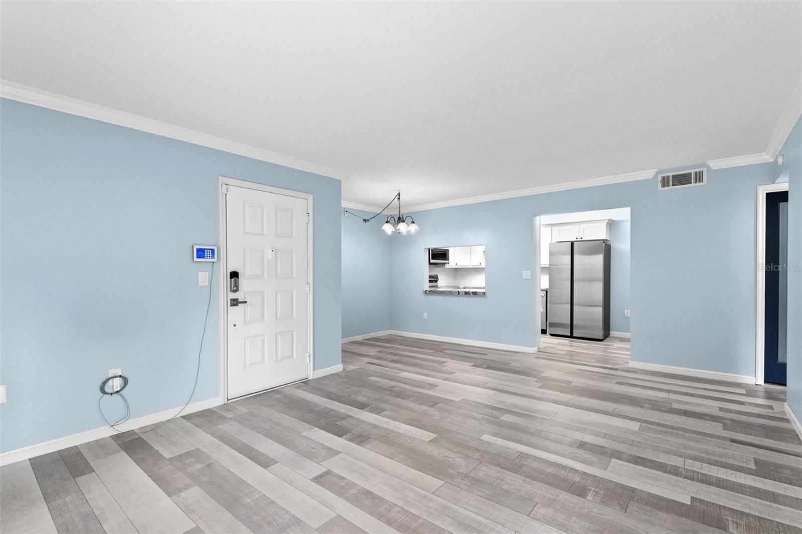 Image 2 of 28 For 2688 Pine Ridge Way N B1