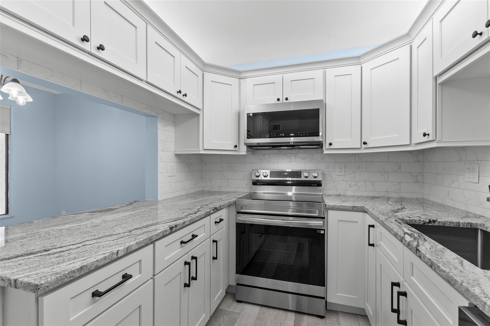 Image 4 of 28 For 2688 Pine Ridge Way N B1