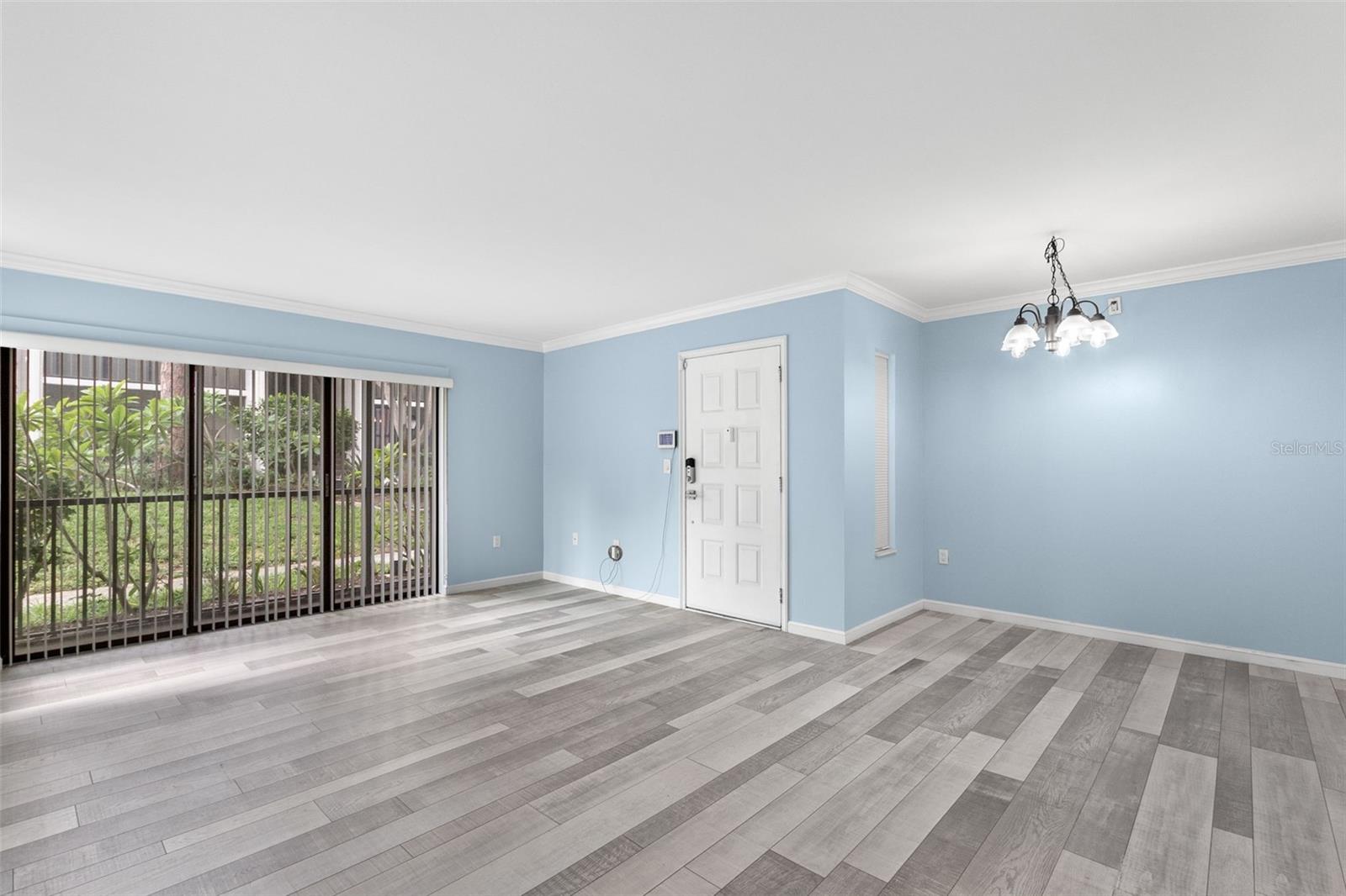 Image 7 of 28 For 2688 Pine Ridge Way N B1