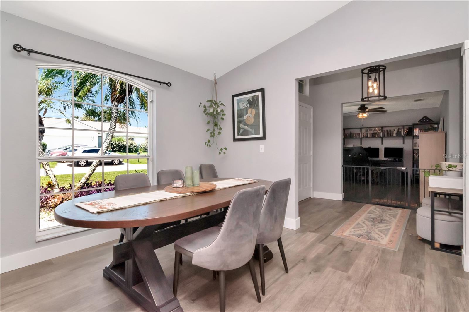 Image 11 of 51 For 2869 Hickory Ridge Drive