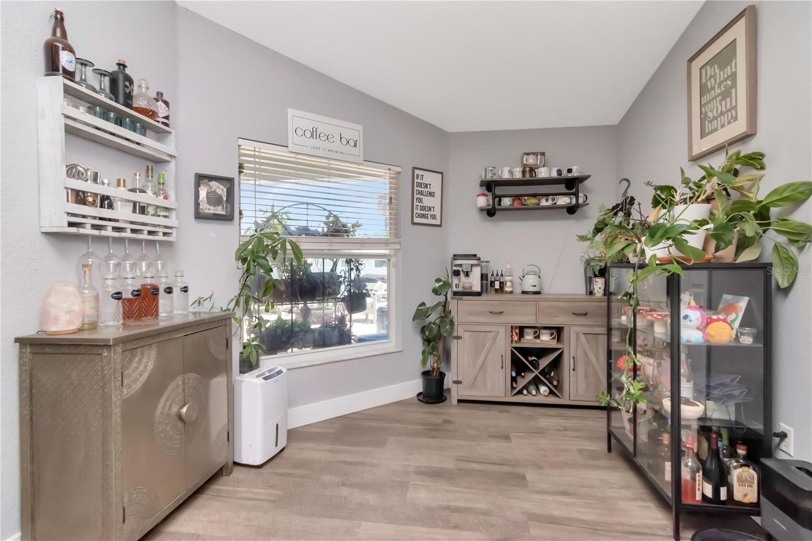 Image 21 of 51 For 2869 Hickory Ridge Drive