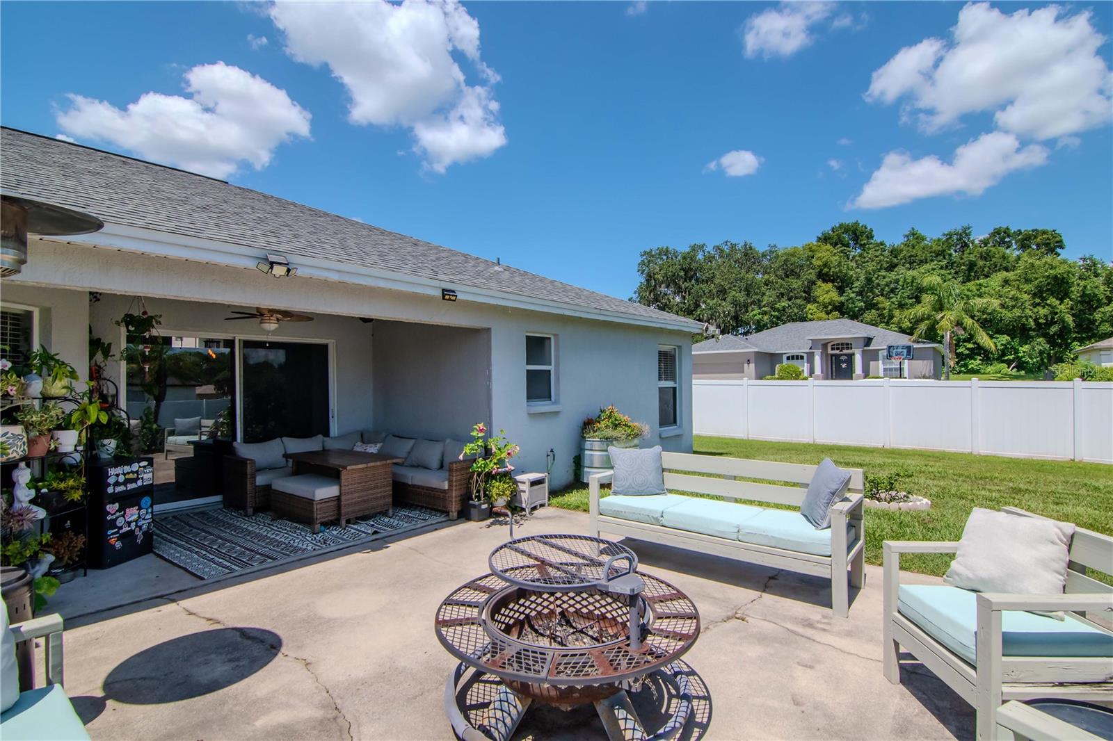 Image 41 of 51 For 2869 Hickory Ridge Drive