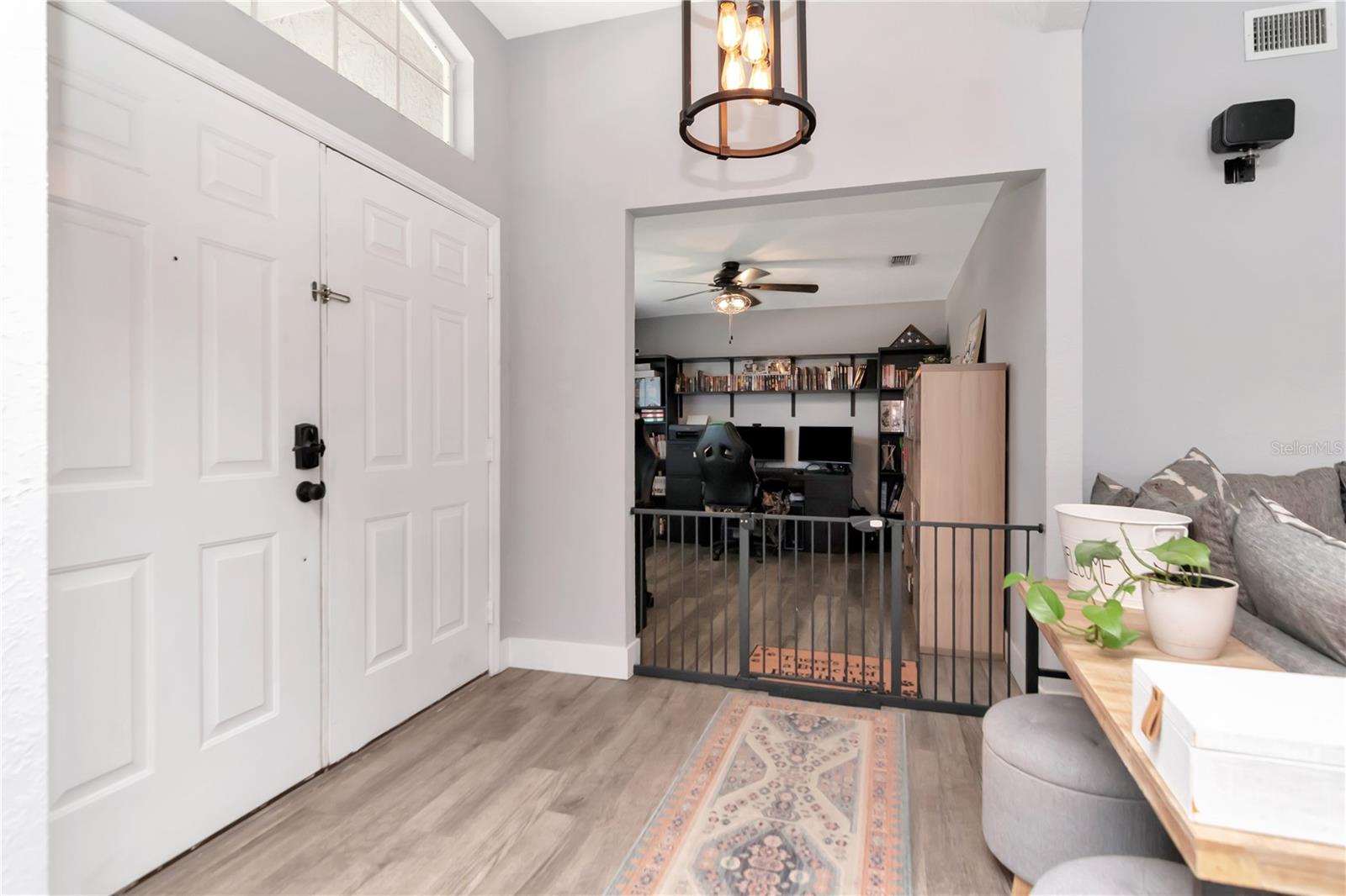 Image 5 of 51 For 2869 Hickory Ridge Drive