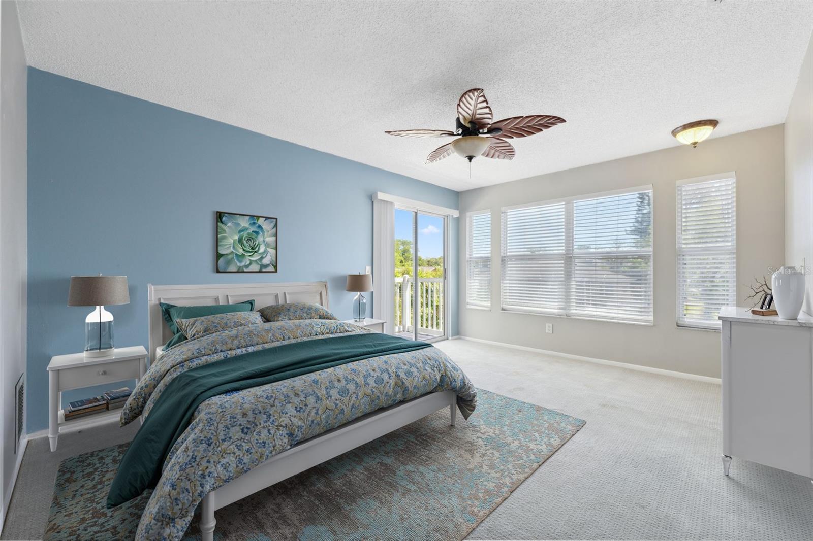 Image 12 of 44 For 428 Klosterman Road W