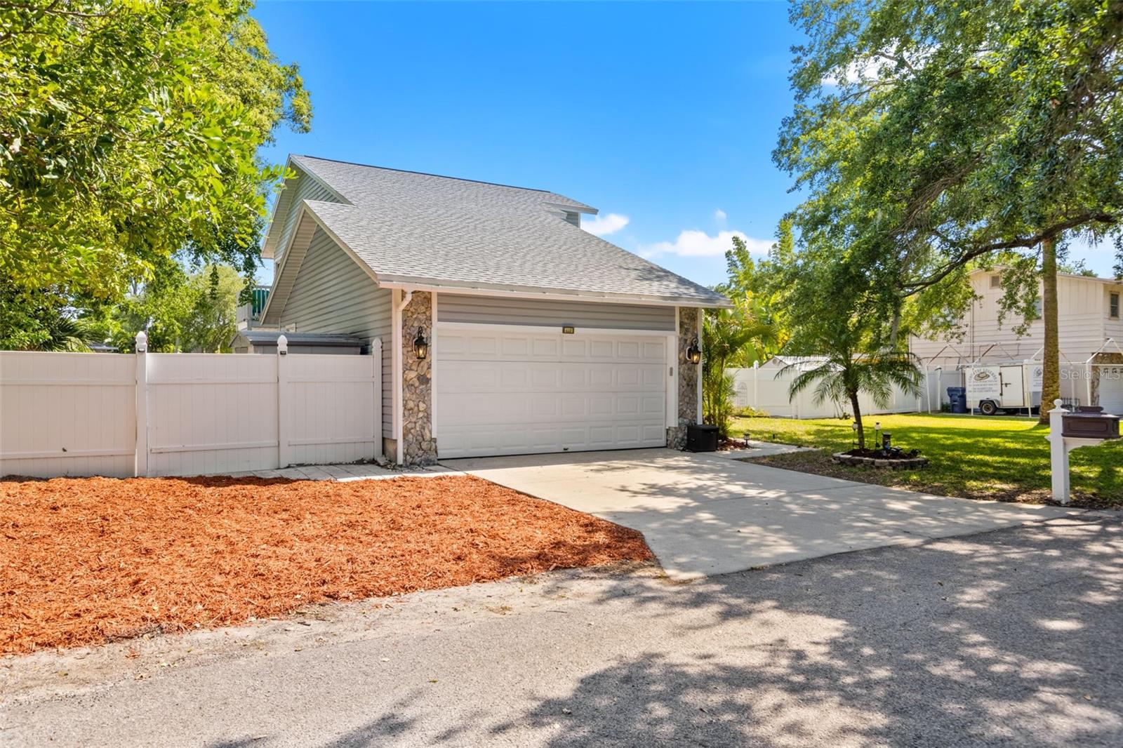 Image 44 of 44 For 428 Klosterman Road W