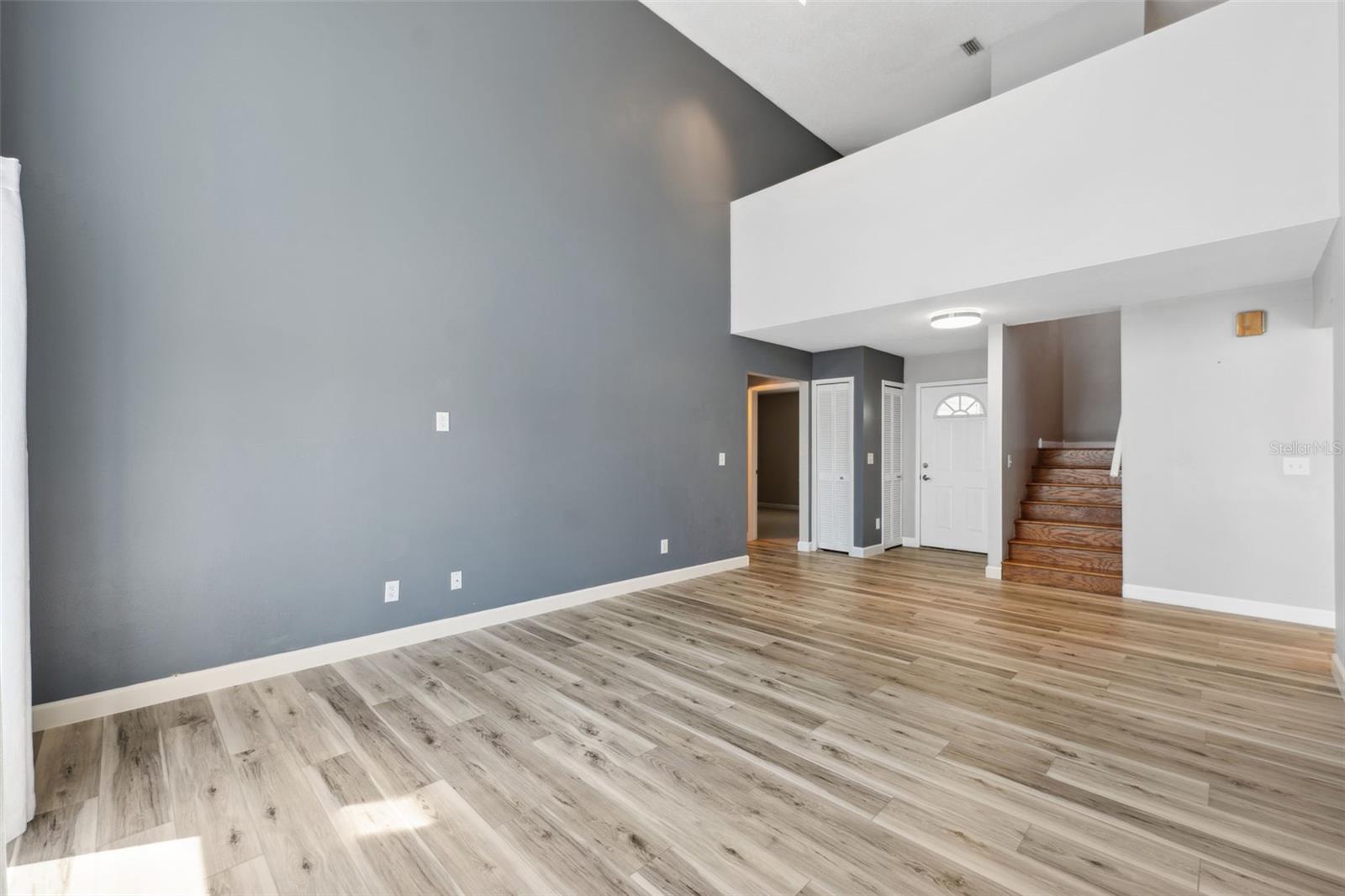 Image 5 of 44 For 428 Klosterman Road W
