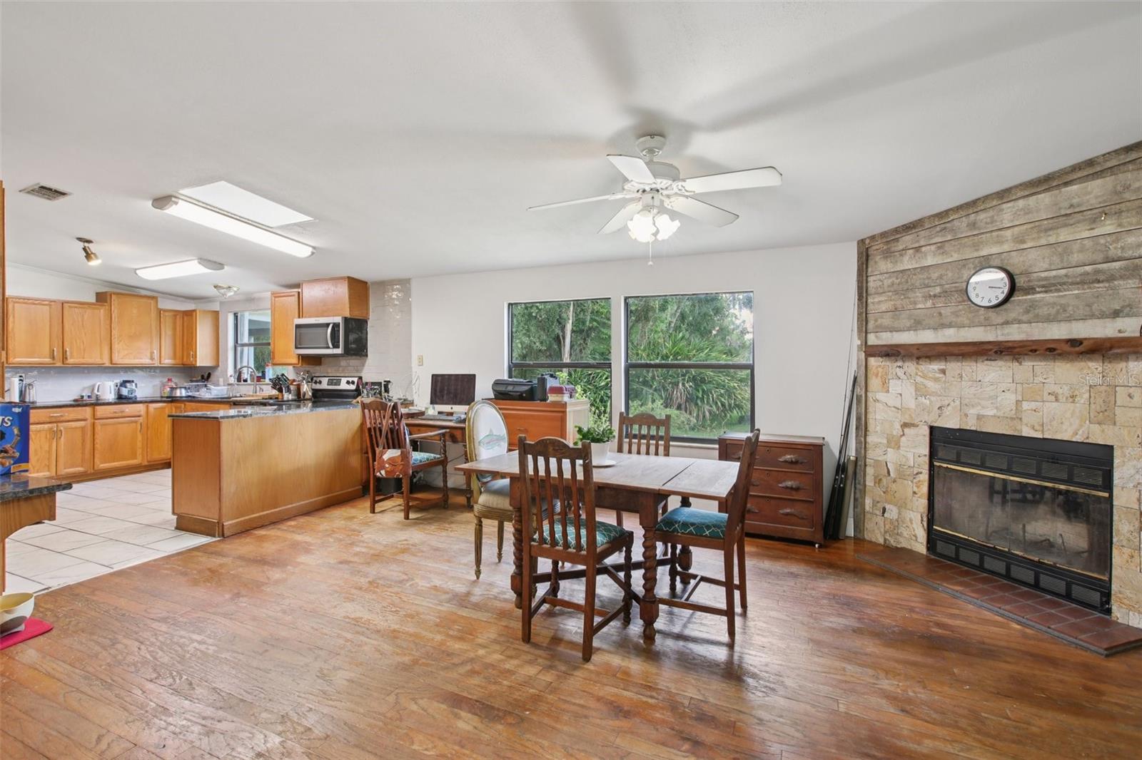 Image 8 of 37 For 5321 Bruton Road