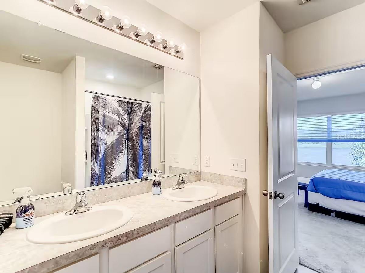 Image 19 of 43 For 10024 Merry Fawn Court