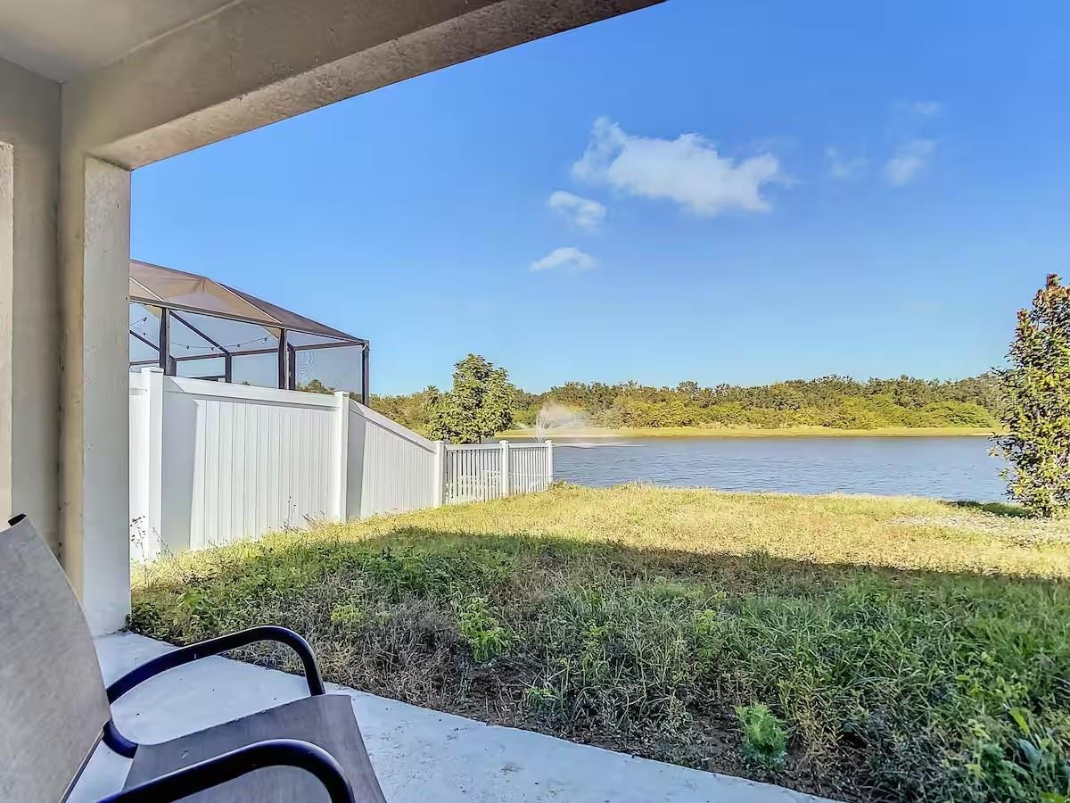 Image 34 of 43 For 10024 Merry Fawn Court