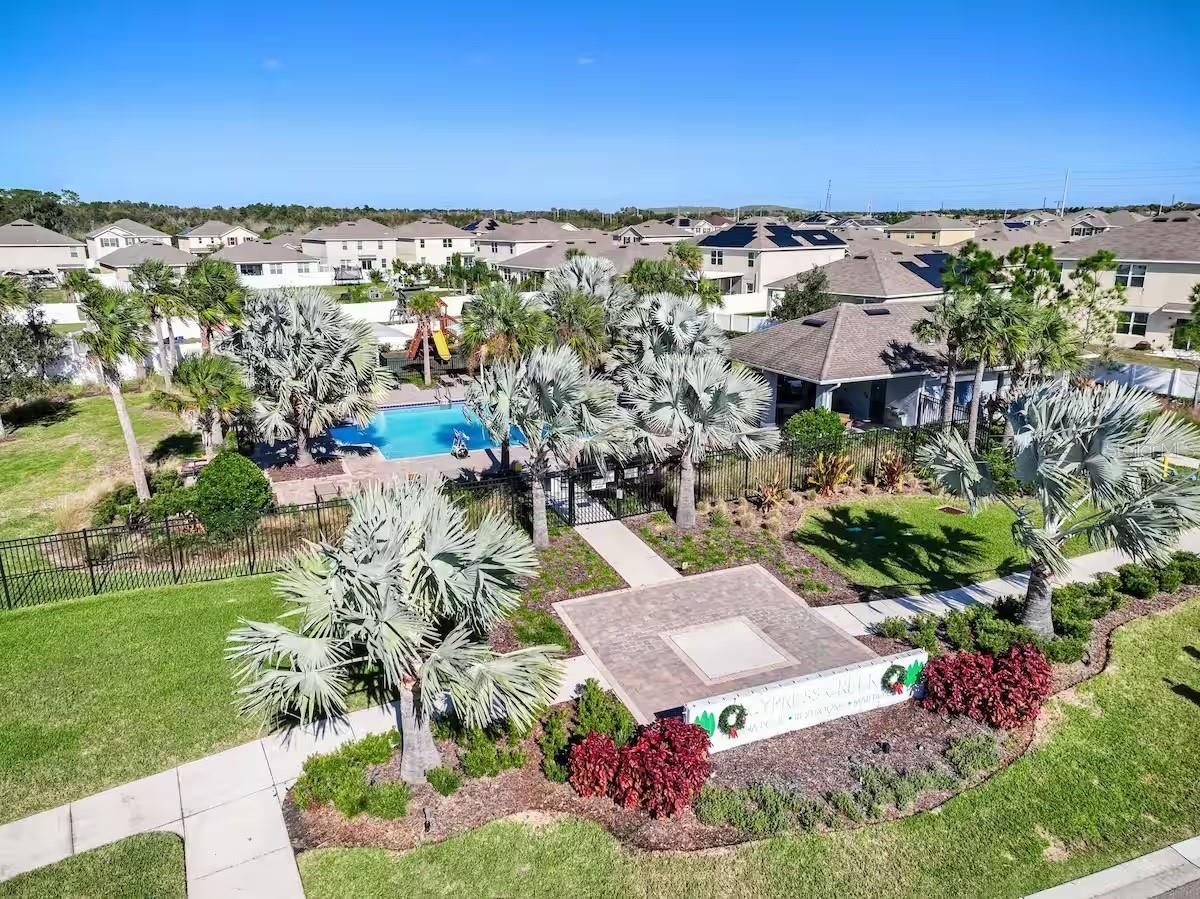 Image 36 of 43 For 10024 Merry Fawn Court