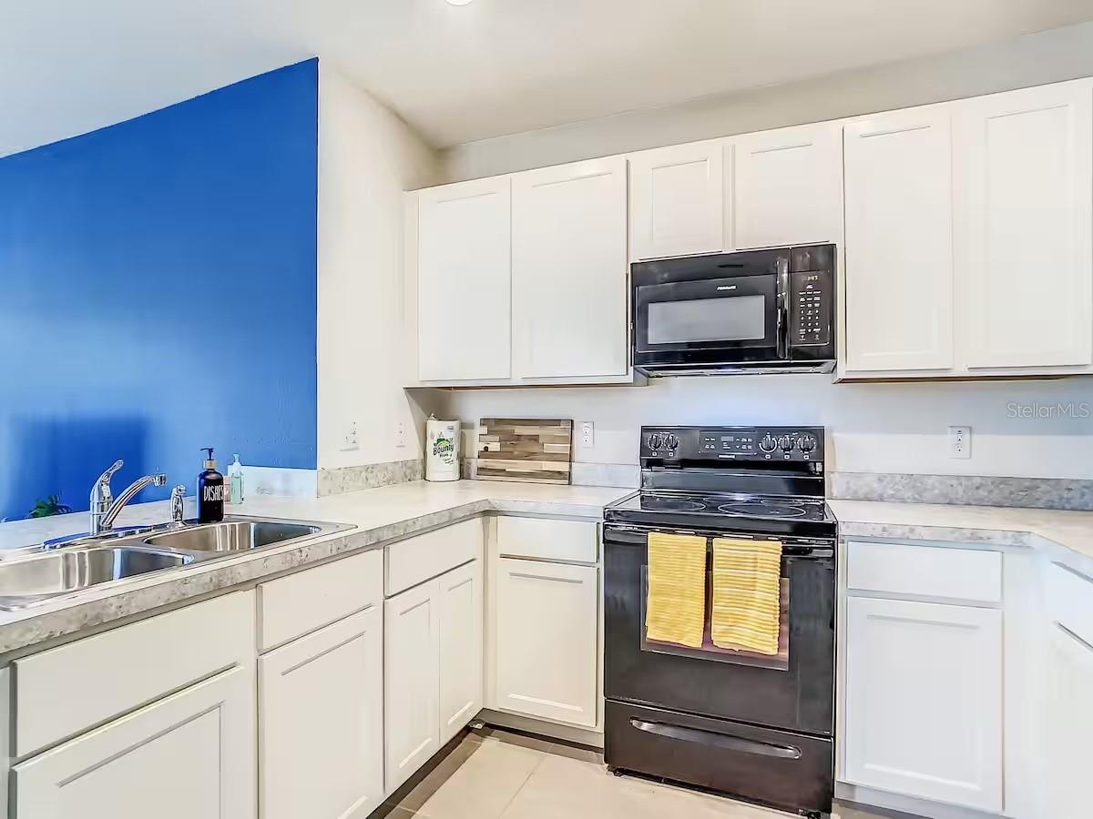 Image 5 of 43 For 10024 Merry Fawn Court