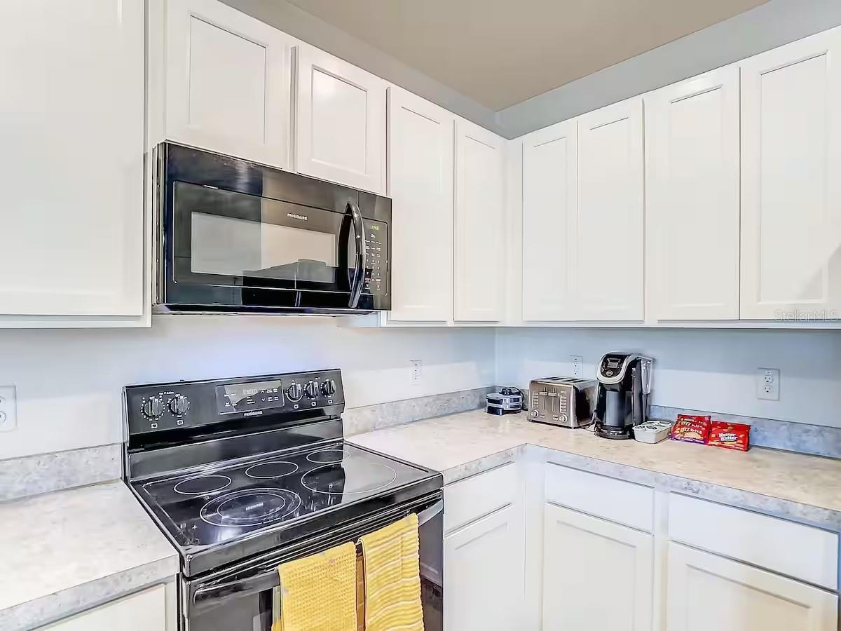 Image 6 of 43 For 10024 Merry Fawn Court