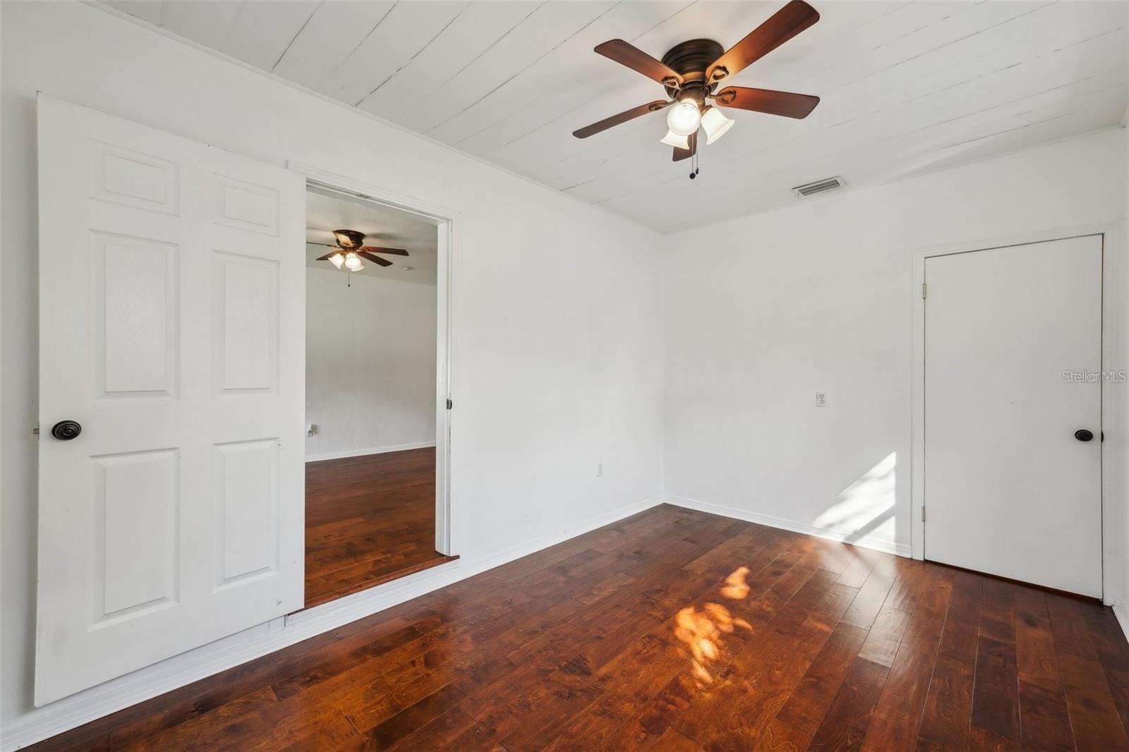 Image 12 of 23 For 3915 Ola Avenue