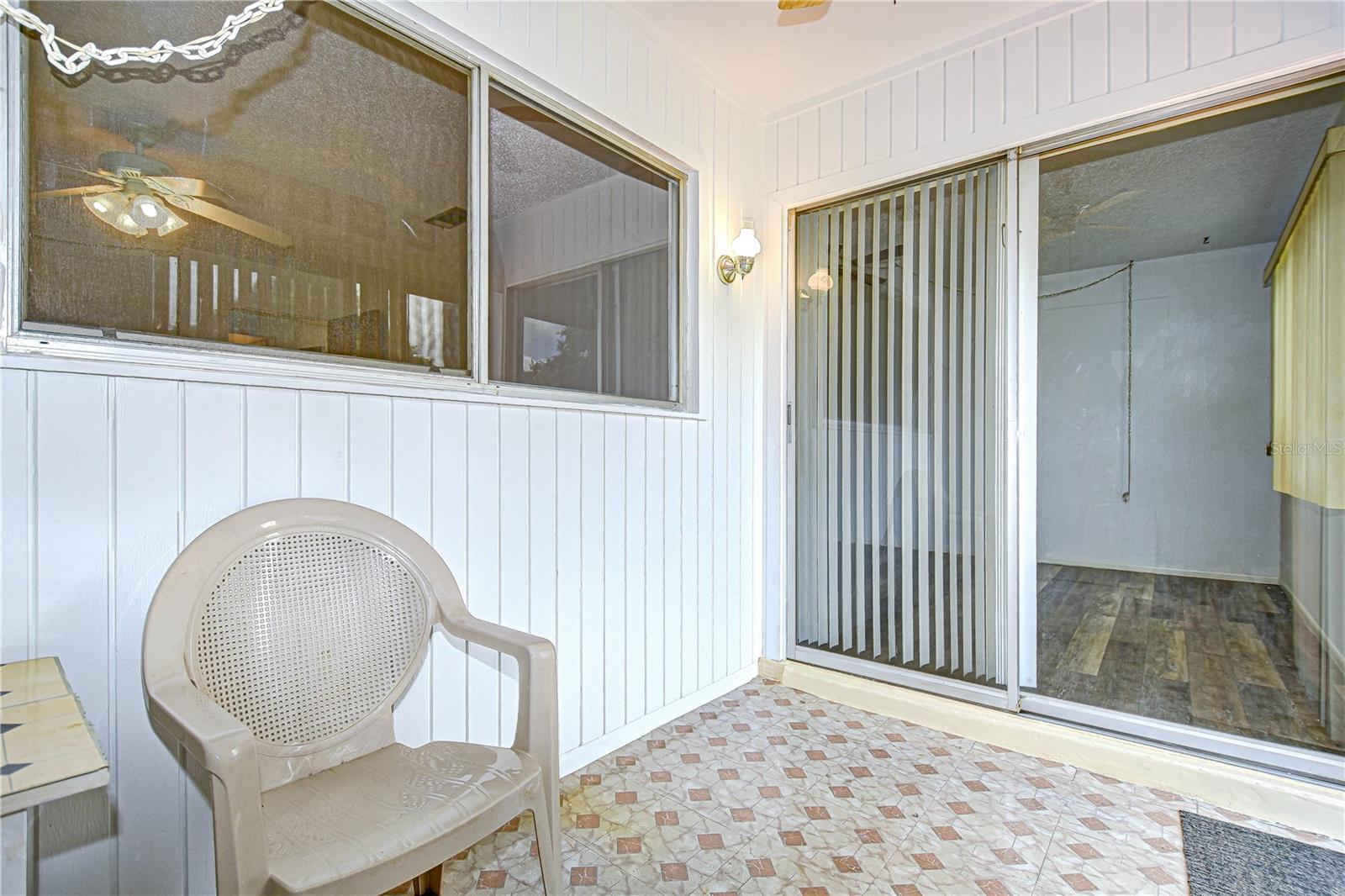 Image 24 of 33 For 11511 113th Street 33d
