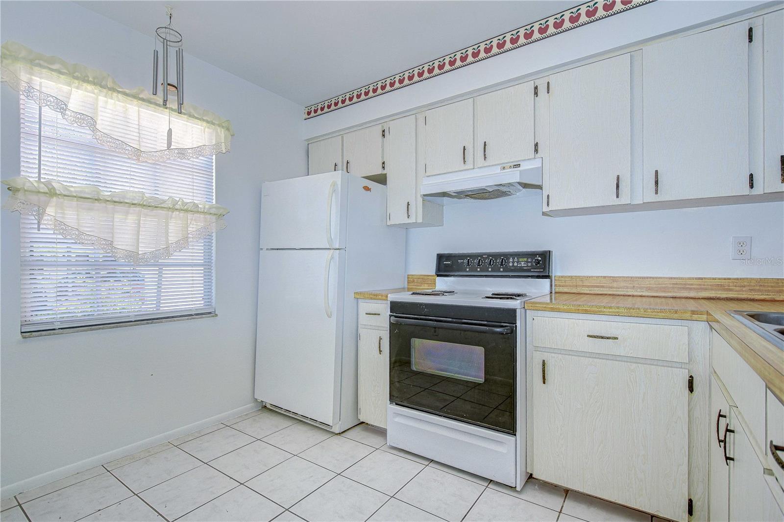Image 6 of 33 For 11511 113th Street 33d