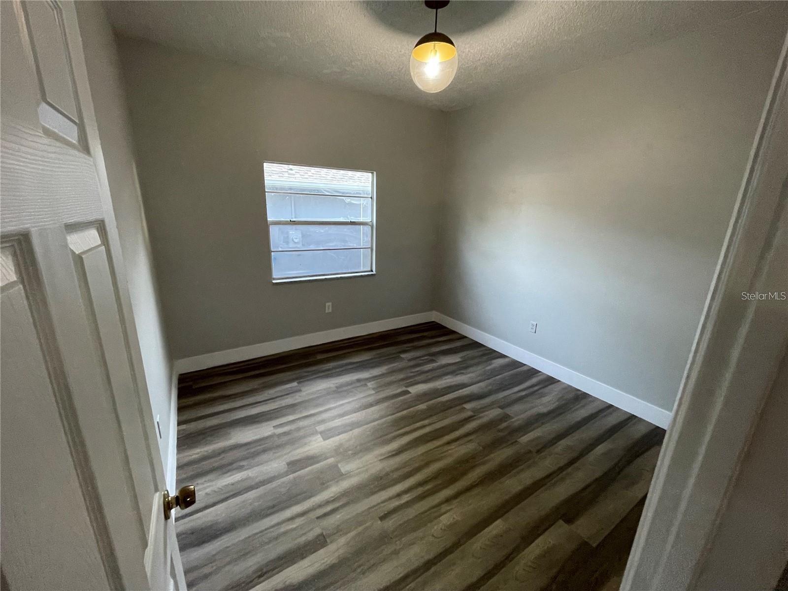 Image 5 of 15 For 8304 13th Street