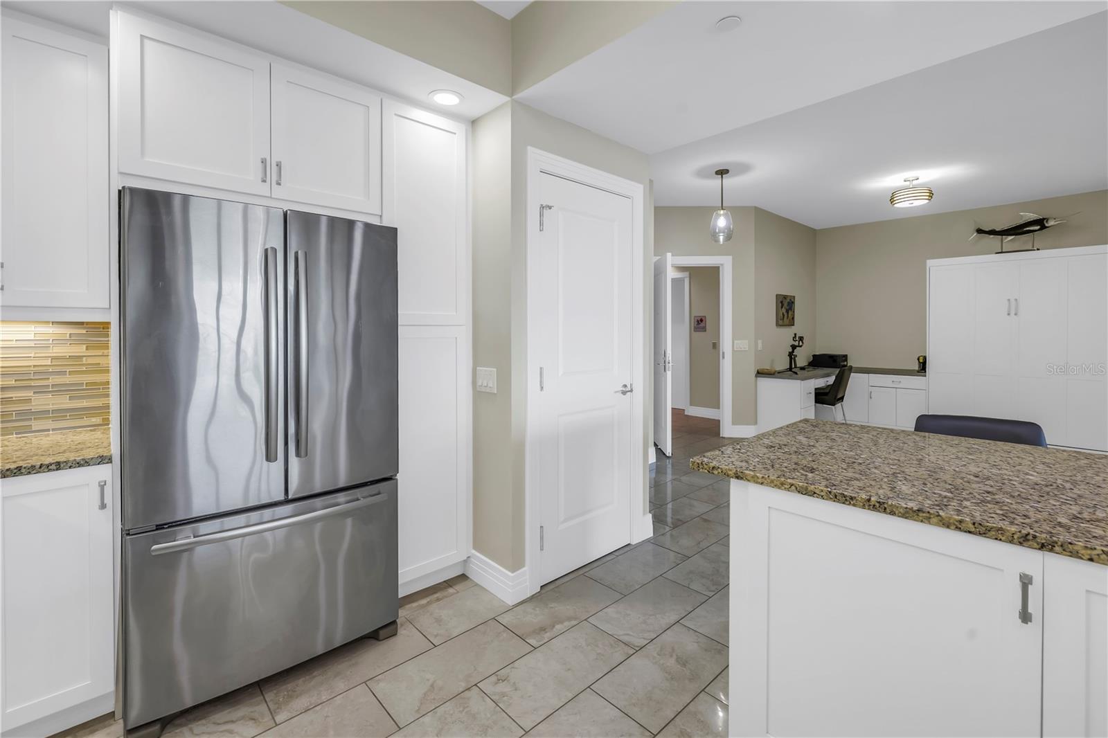 Image 10 of 72 For 1325 Snell Isle Boulevard Ne 611