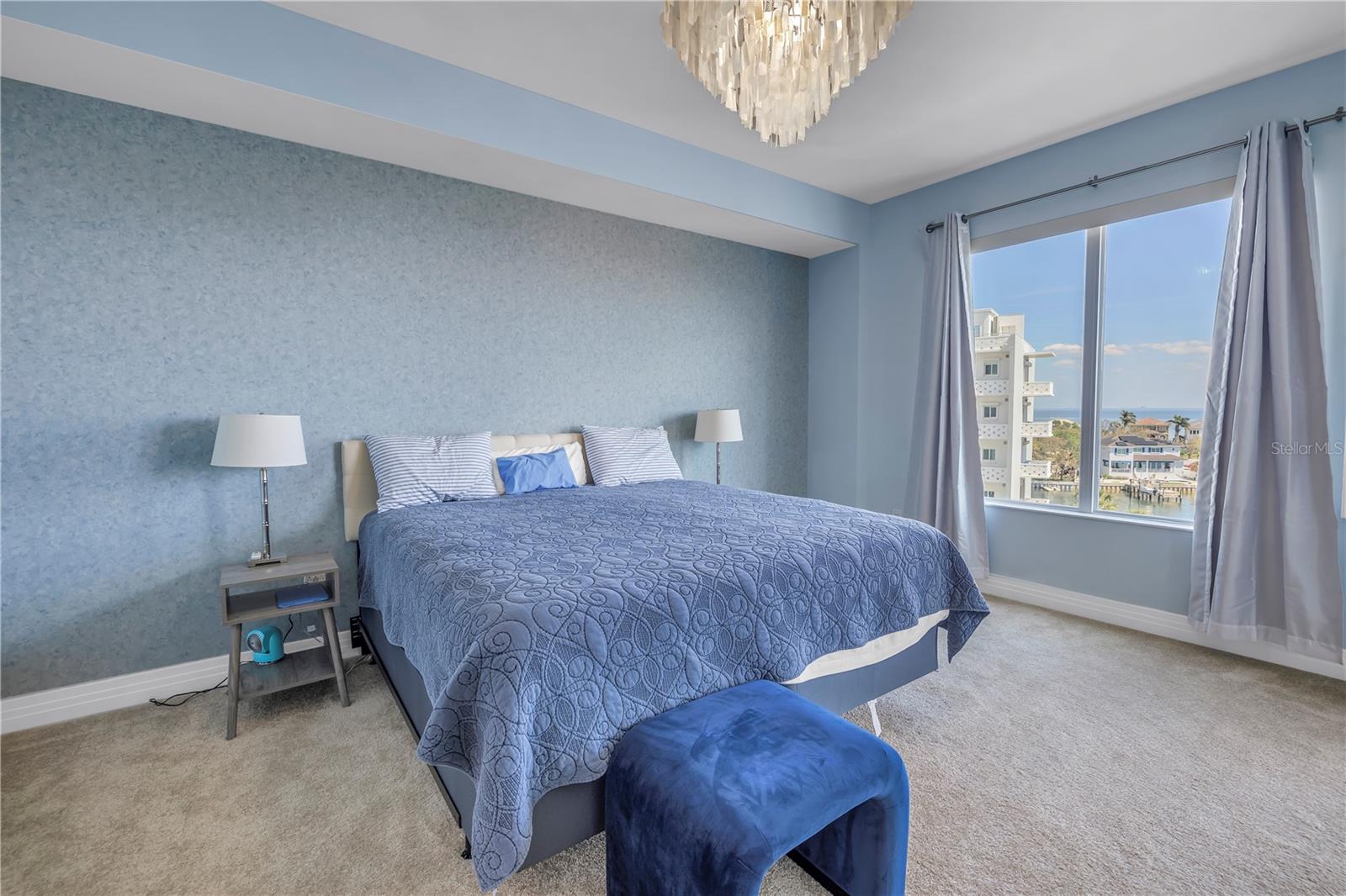 Image 30 of 72 For 1325 Snell Isle Boulevard Ne 611