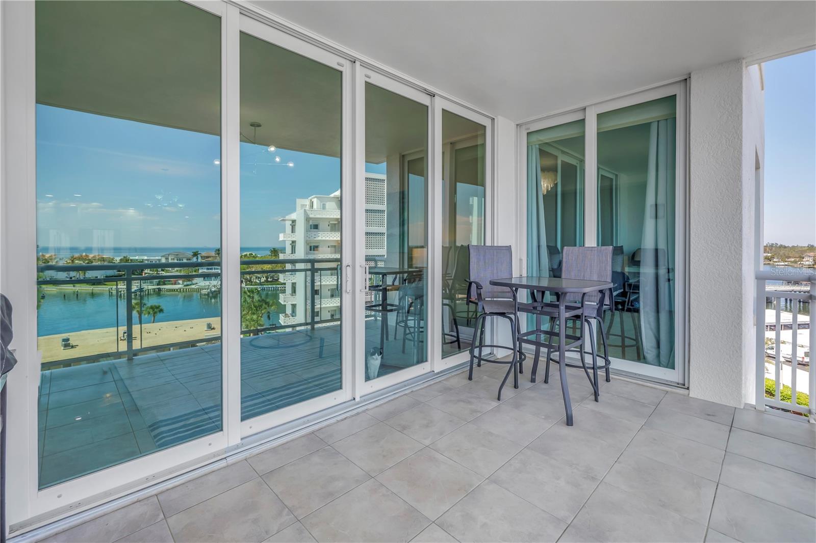 Image 34 of 72 For 1325 Snell Isle Boulevard Ne 611